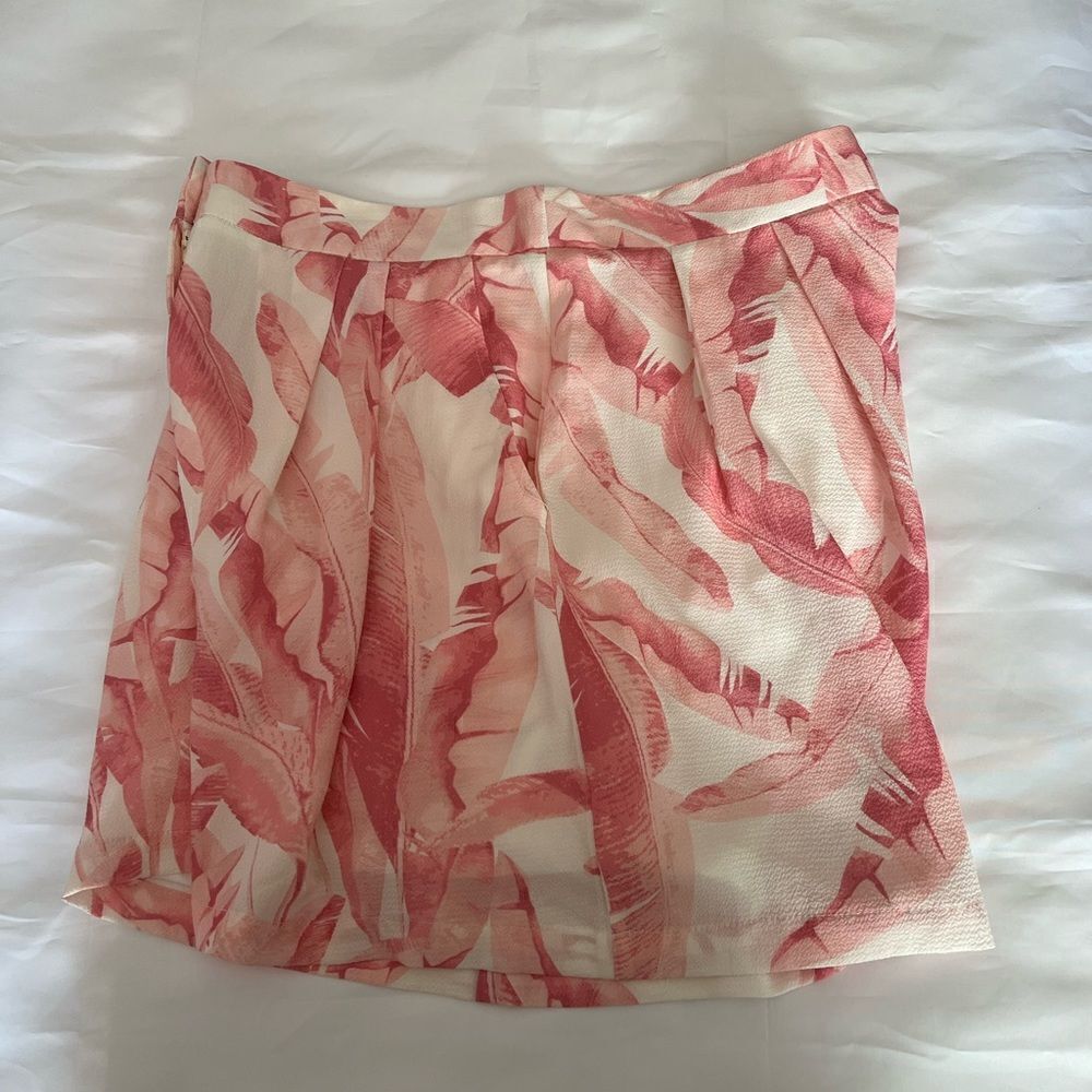 Flying Tomato Shorts - Picture 4 of 5